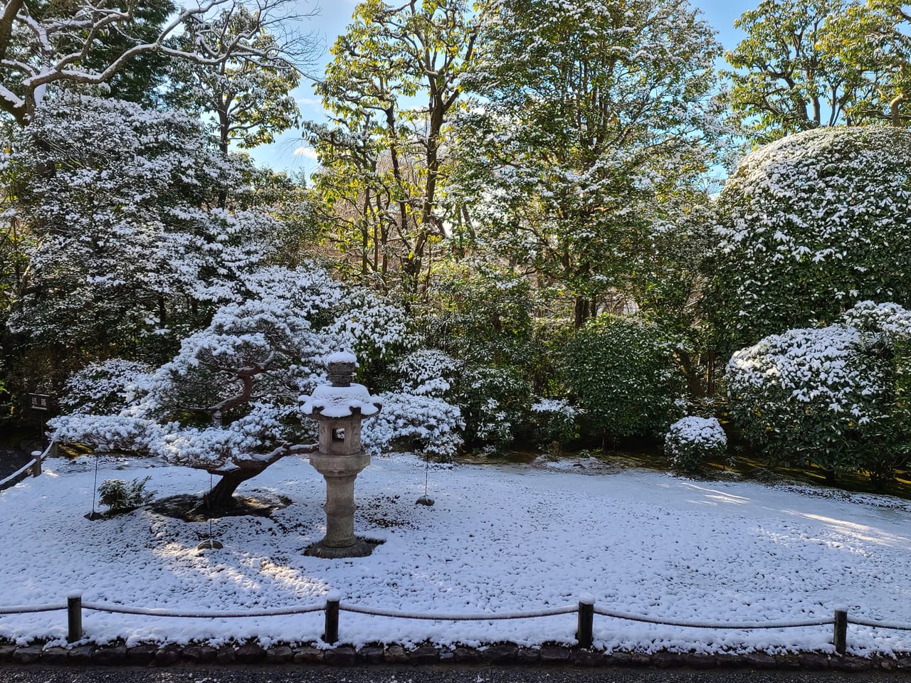 妙心寺雪化粧