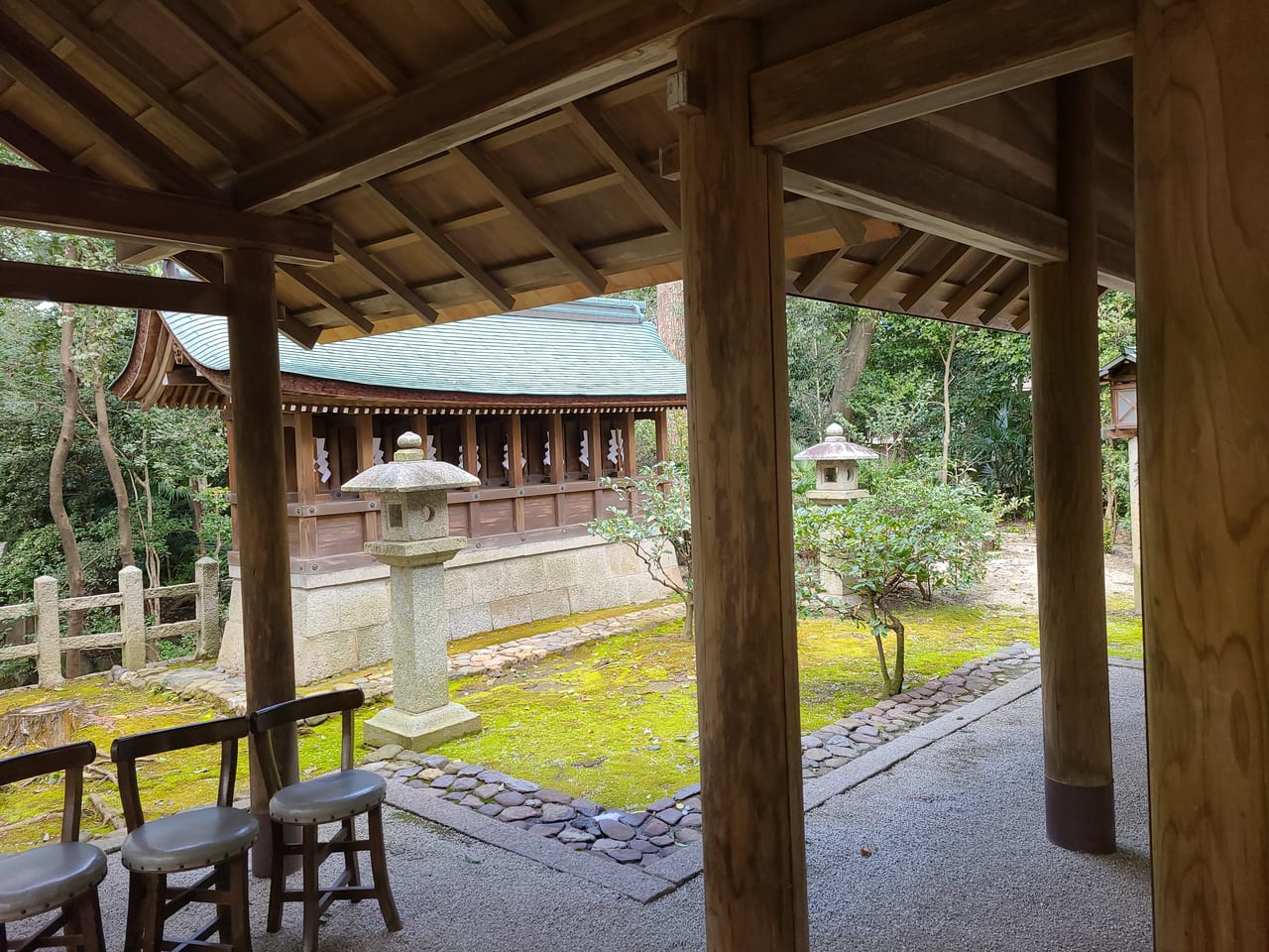 木島坐天照御霊神社三柱鳥居