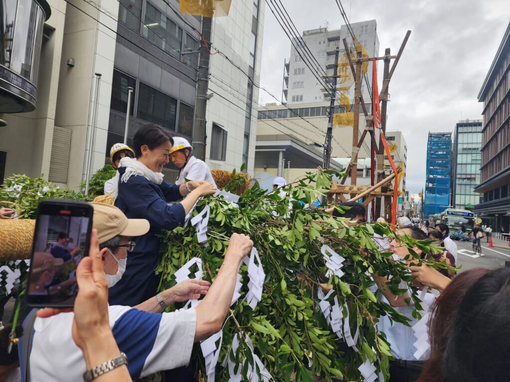 祇園祭山鉾建て