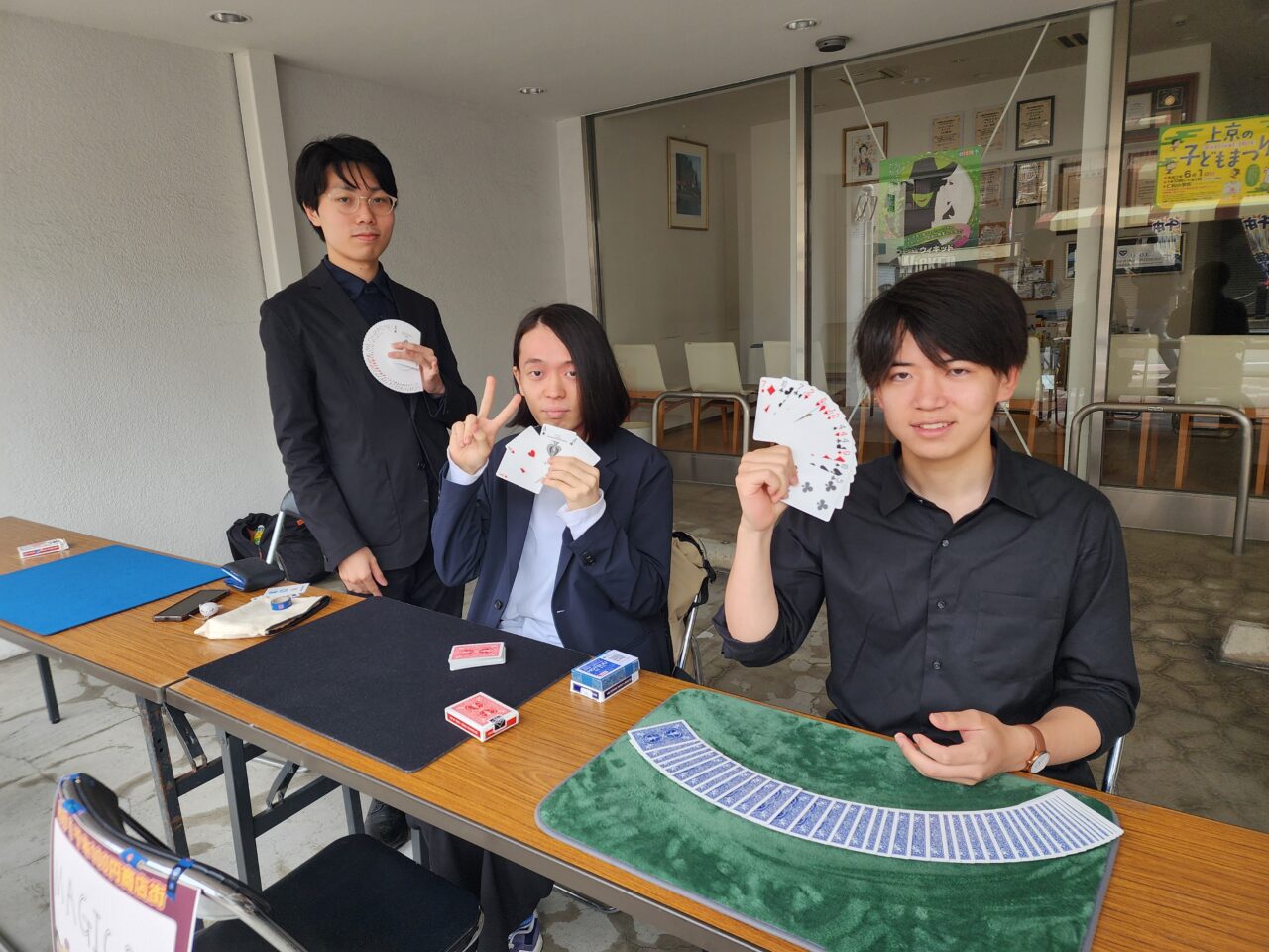 100円商店街