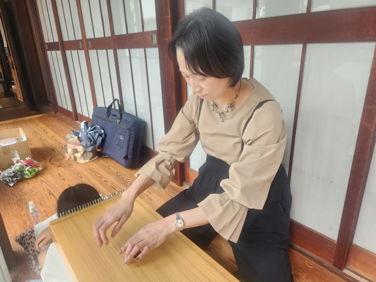 東風市